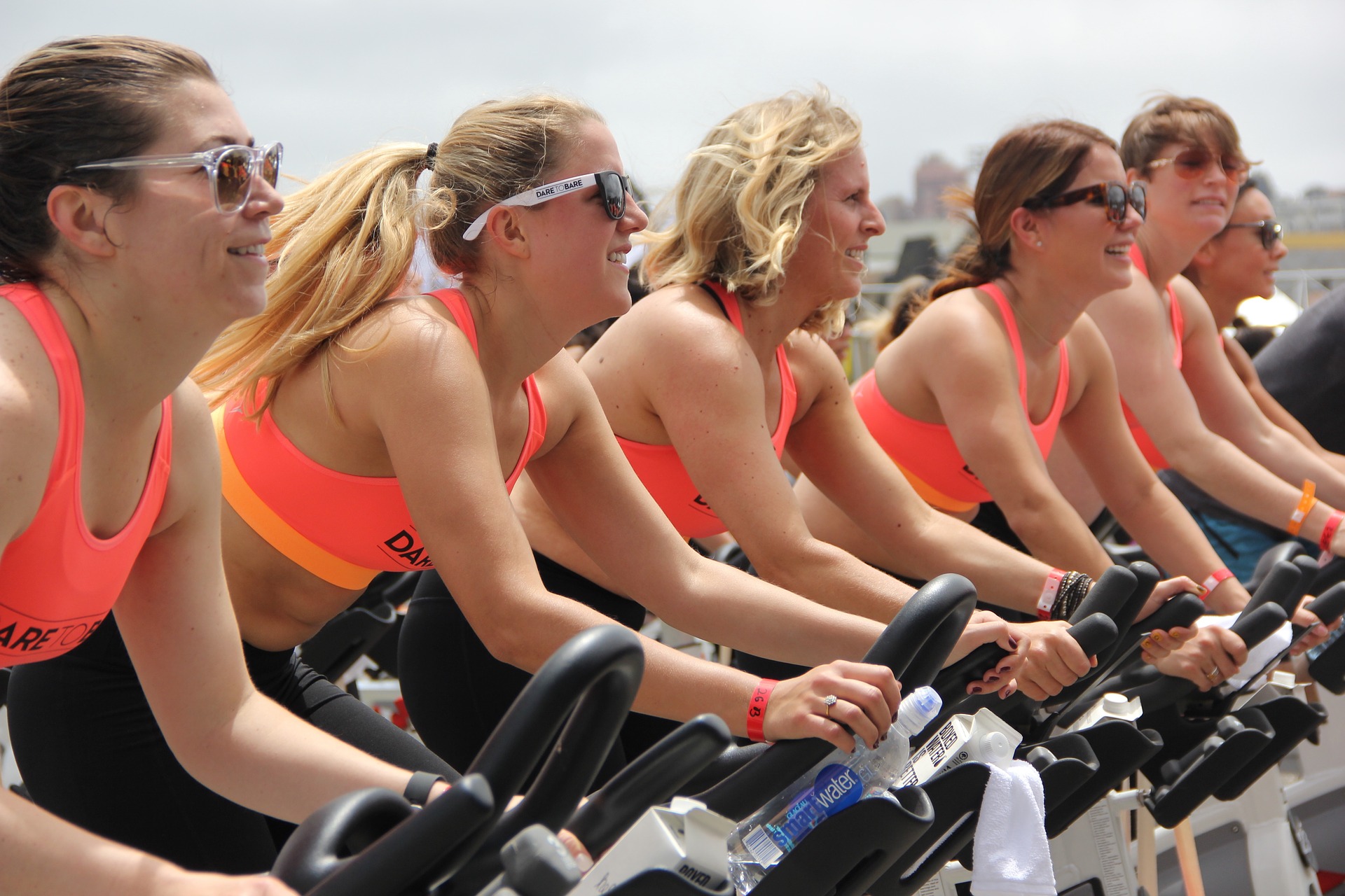 women cyclists
